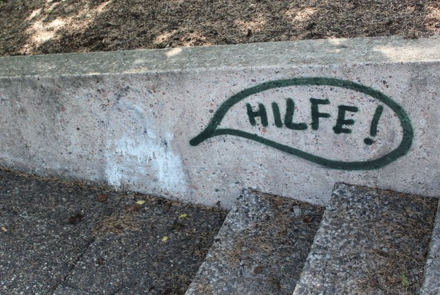 Hilfe Stein (c) EzK Bernhardt Riedl